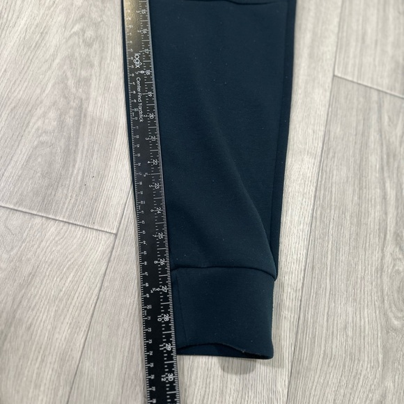 American Eagle 24/7 Jogger Medium Tall - Picture 7 of 7